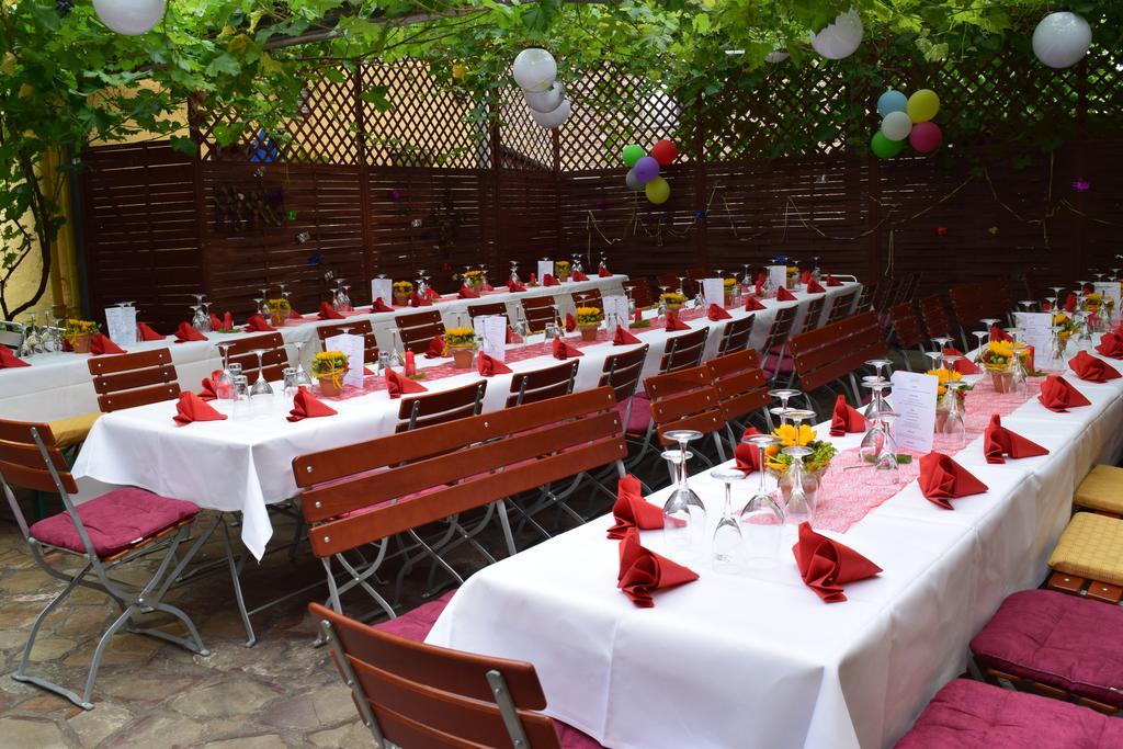 Hotel Restaurant Ruppert Walluf Екстер'єр фото