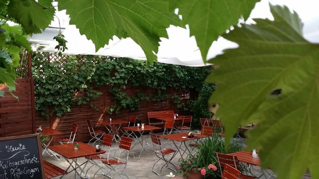 Hotel Restaurant Ruppert Walluf Екстер'єр фото