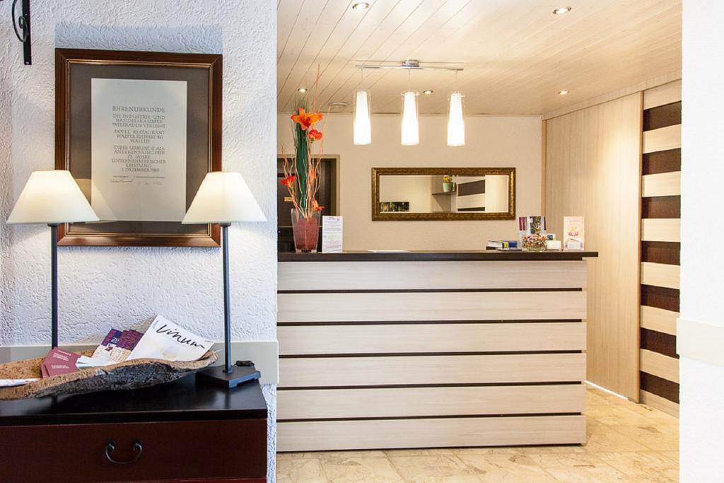 Hotel Restaurant Ruppert Walluf Екстер'єр фото