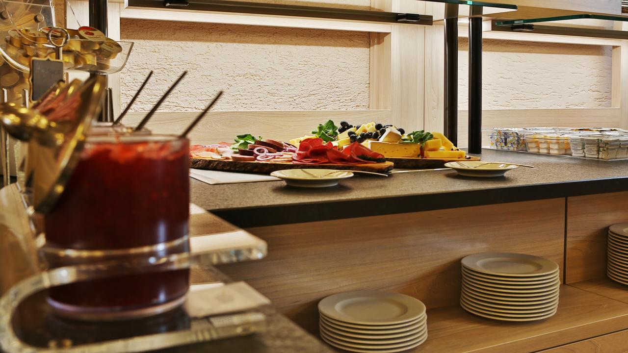 Hotel Restaurant Ruppert Walluf Екстер'єр фото