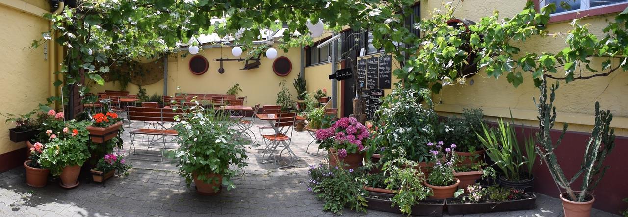 Hotel Restaurant Ruppert Walluf Екстер'єр фото